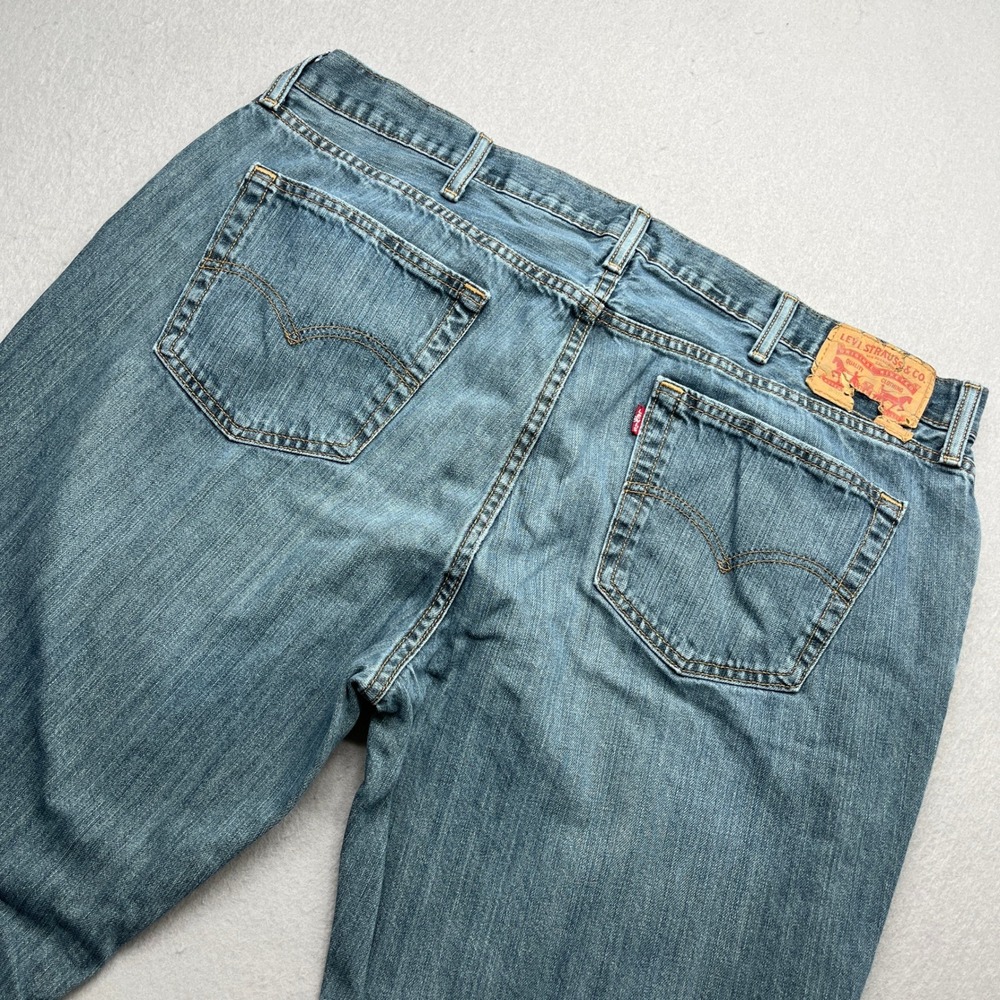 Levi's 559 Relaxed Straight Jeans Blue Mid Wash Denim 42x32 Mens Workwear